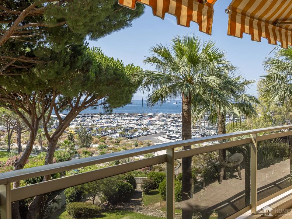 Lejlighed i Antibes, Alpes-Maritimes - foto 1