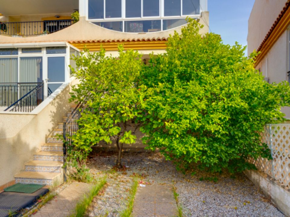 Casa de cidade em Playa Flamenca, Alicante - foto 1