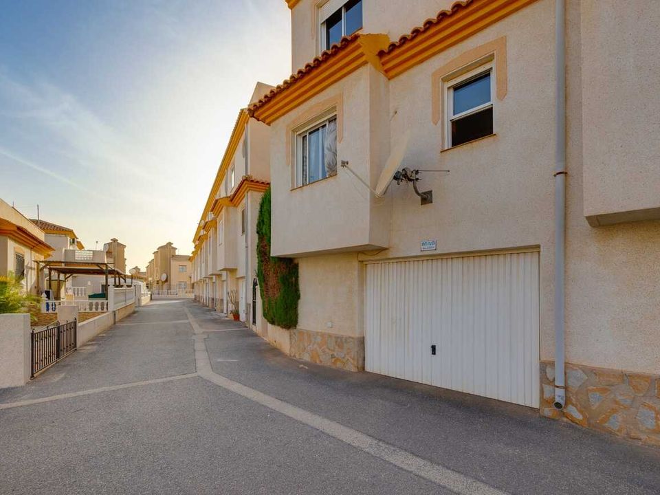 Casa de cidade em Playa Flamenca, Alicante - foto 4