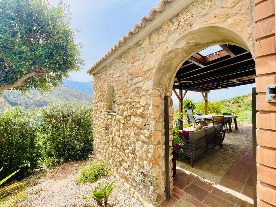 Villa in Alcaucin, Malaga - foto 3