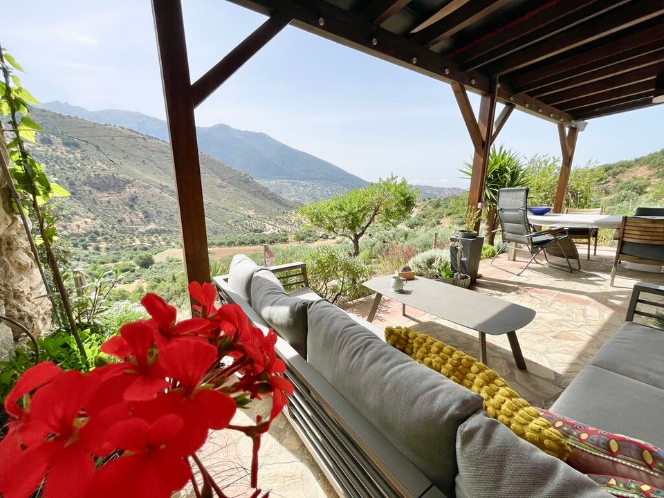 Villa in Alcaucin, Malaga - foto 4