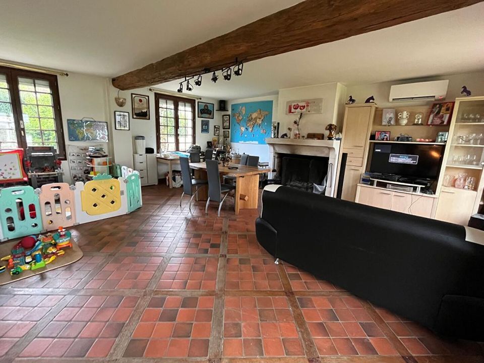 Villa in La Ferté-sous-Jouarre, Seine-et-Marne - foto 2