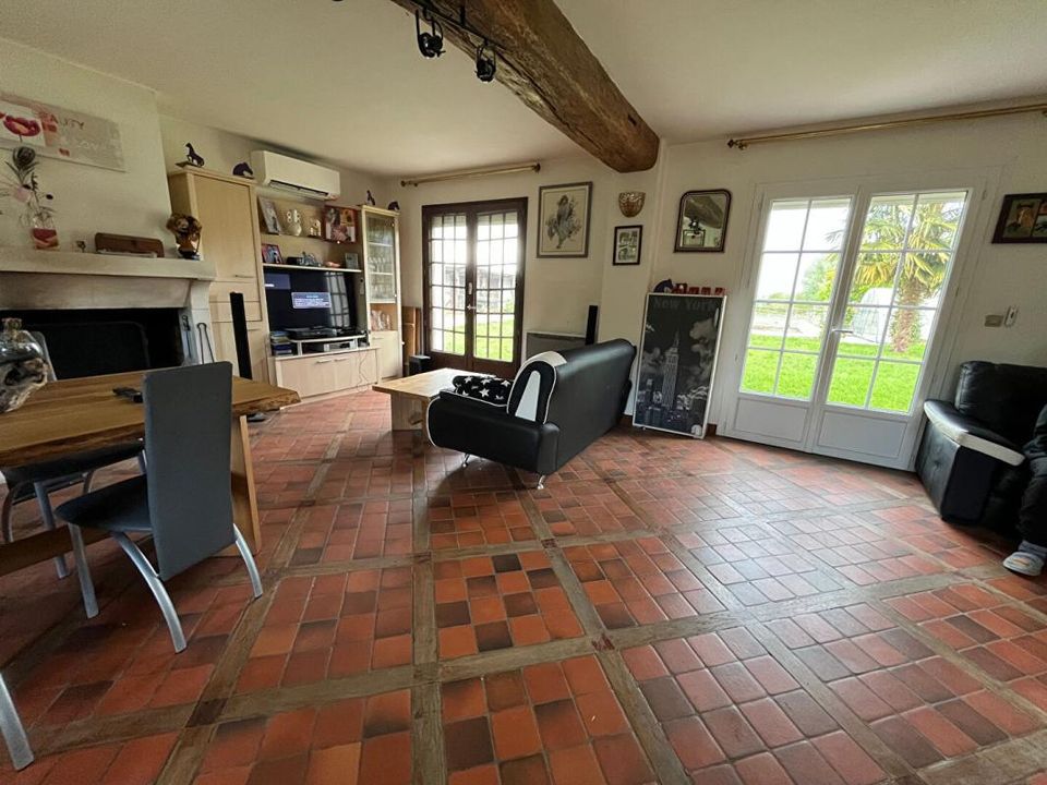 Villa in La Ferté-sous-Jouarre, Seine-et-Marne - foto 3