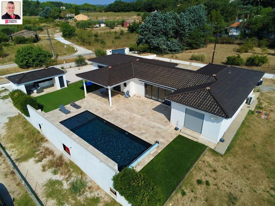 Villa en Draguignan, Var - foto 1