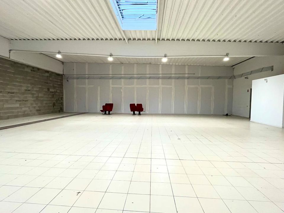 Erhvervsejendom i Ribécourt-Dreslincourt, Oise - foto 3