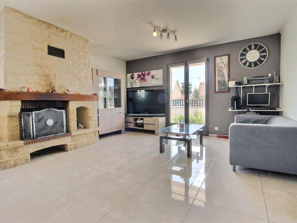 Villa in Janville, Eure-et-Loir - foto 3