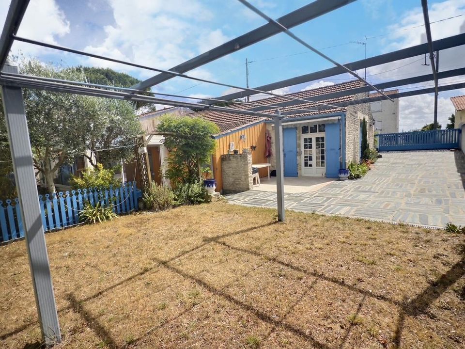 Villa i Saint-Georges-d'Oleron, Charente-Maritime - foto 1