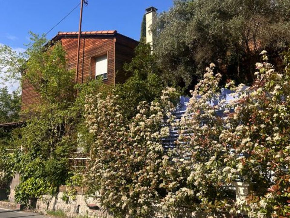 Villa i Auribeau-sur-Siagne, Alpes-Maritimes - foto 1