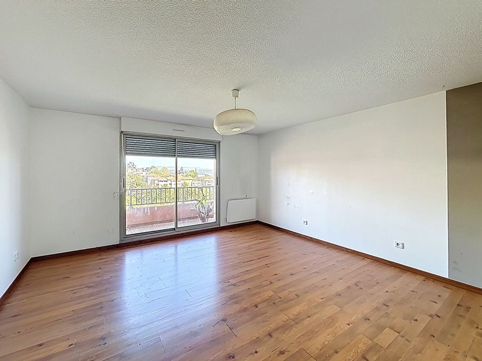 Apartamento en Manosque, Alpes-de-Haute-Provence - foto 1