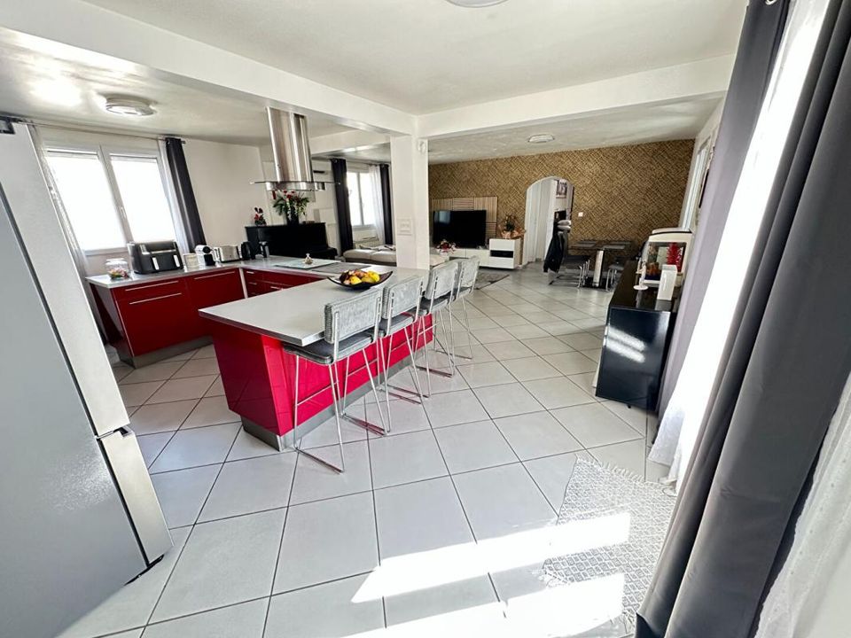 Villa en Miramas, Bouches-du-Rhone - foto 2