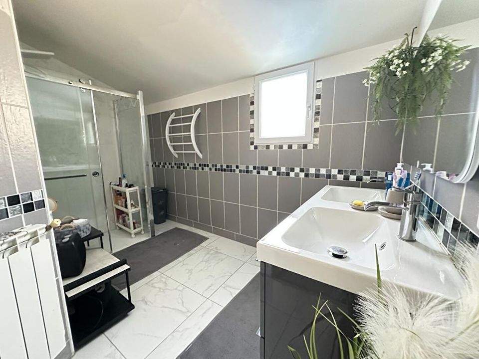 Villa en Miramas, Bouches-du-Rhone - foto 4