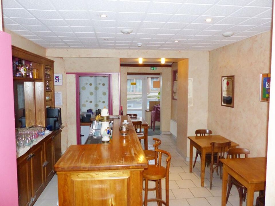 L'establiment comercial a Le Puy-en-Velay, Haute-Loire - foto 5