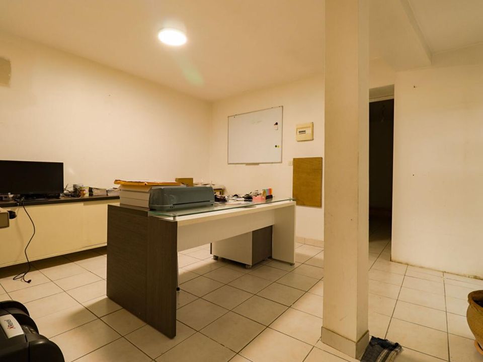 Erhvervsejendom i Castres, Tarn - foto 5