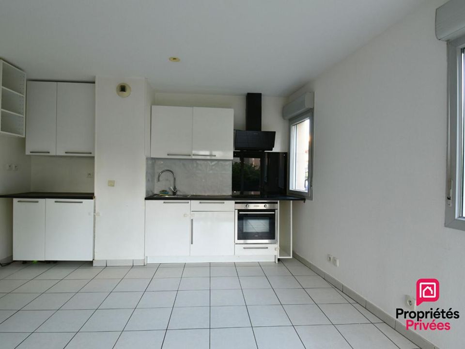 Lejlighed i Vaulx-en-Velin, Rhone - foto 4