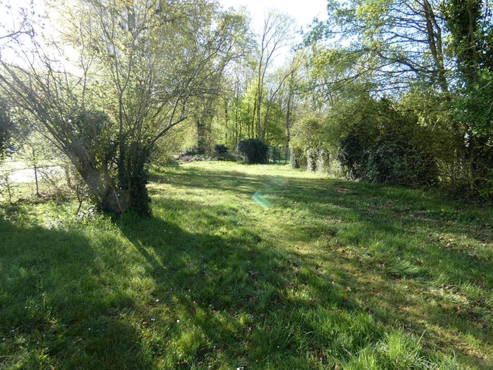 Terreno en Bois-le-Roi, Eure - foto 1