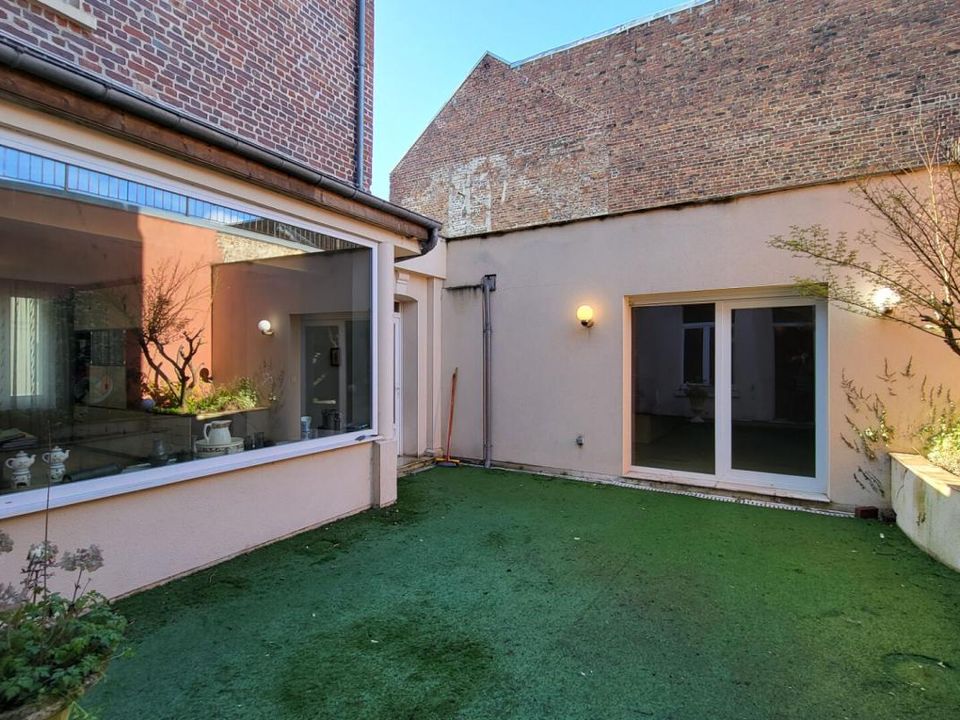 Villa in Saint-Quentin, Aisne - foto 2
