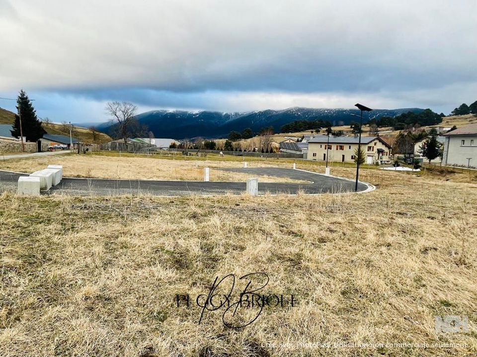 Grond in Fontrabiouse, Pyrenees-Orientales - foto 1