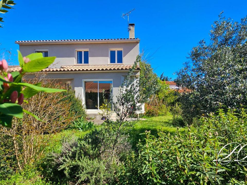 Villa in Rivesaltes, Pyrenees-Orientales - foto 1
