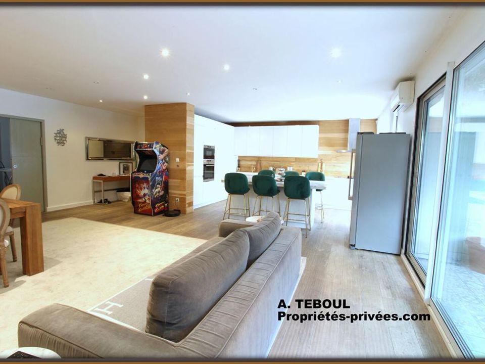 Villa em Villeurbanne, Rhone - foto 5