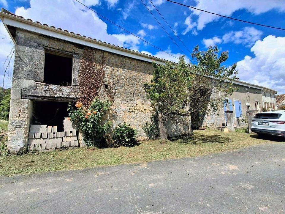Villa in Saint-Palais-De-Negrignac, Charente-Maritime - foto 2