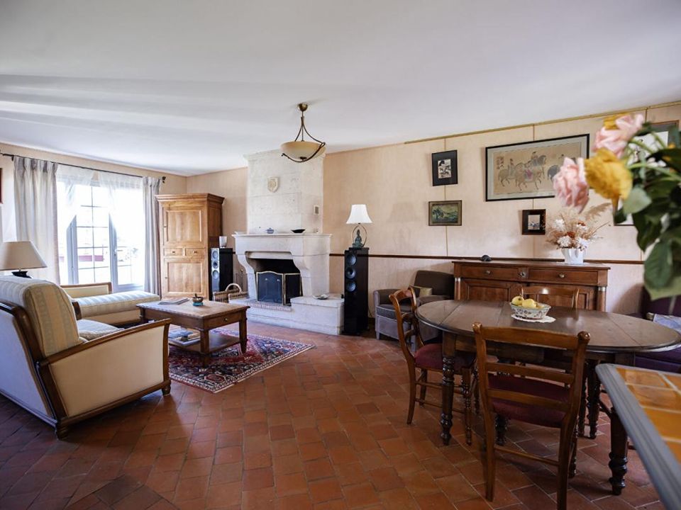 Villa en Bouzy-la-Forêt, Loiret - foto 2
