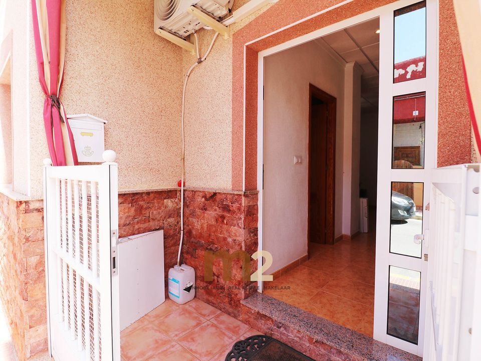 Village house in Guardamar Del Segura, Alicante - photo 2