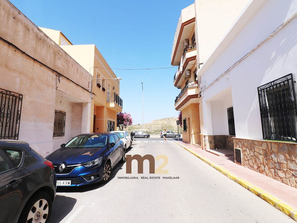 Village house in Guardamar Del Segura, Alicante - photo 4