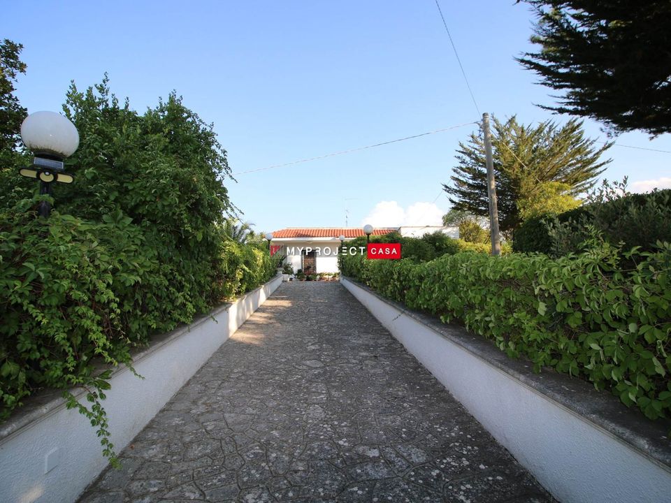 Villa a Martina Franca, Taranto - foto 1