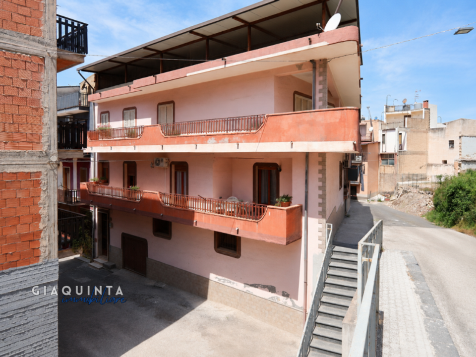 Villa em Palagonia, Catania - foto 1