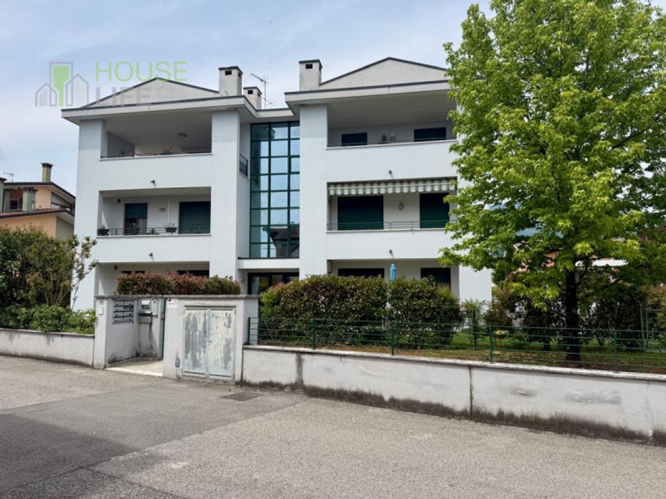 Appartement in Schio, Vicenza - foto 1
