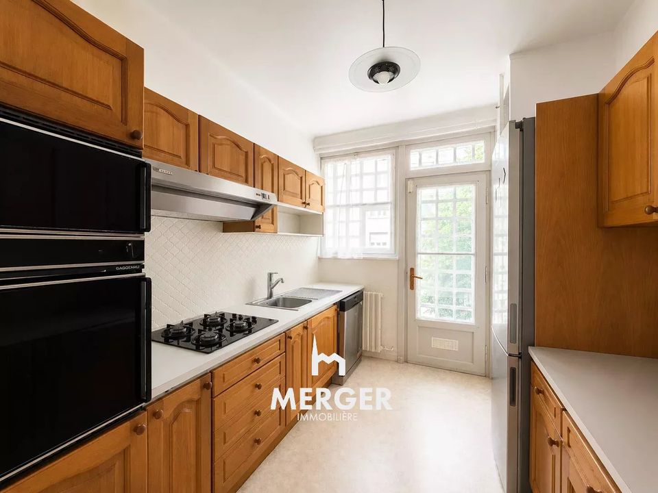 Apartment in Strasbourg, Bas-Rhin - photo 4