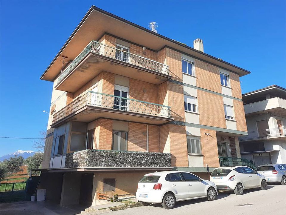 Lejlighed i Nereto, Teramo - foto 1