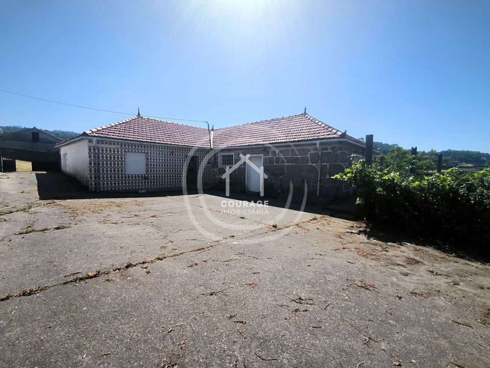 Villa a Paredes de Coura, Viana do Castelo - foto 1
