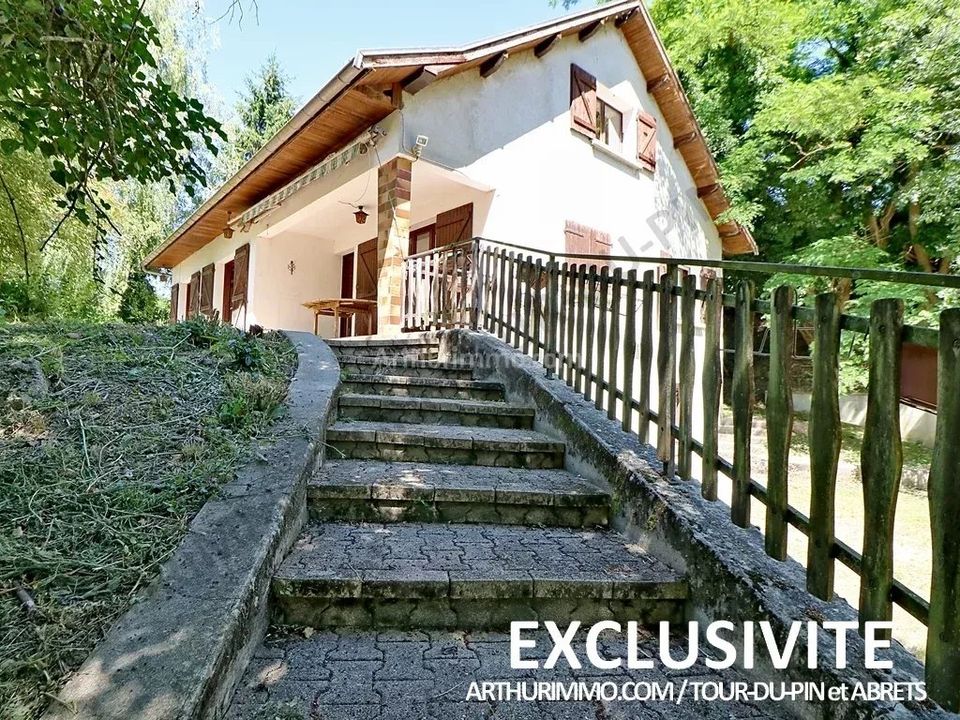 Villa i La Tour-du-Pin, Isere - foto 1