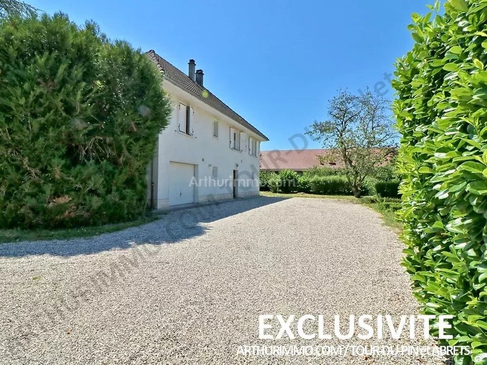Villa i La Tour-du-Pin, Isere - foto 1