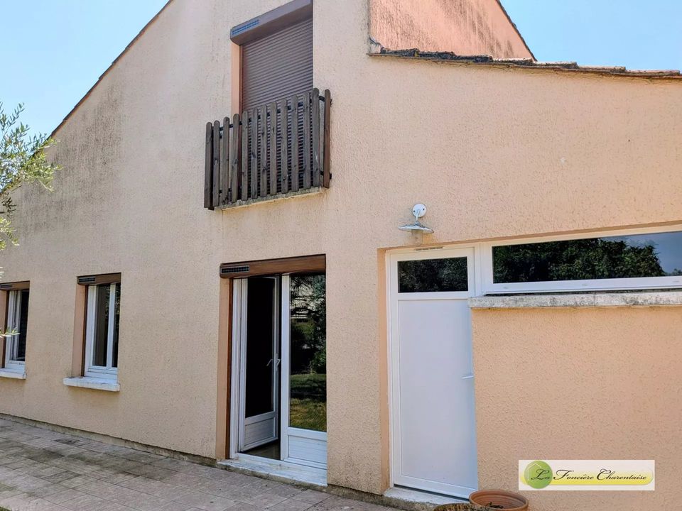 Villa en L'Isle-d'Espagnac, Charente - foto 2