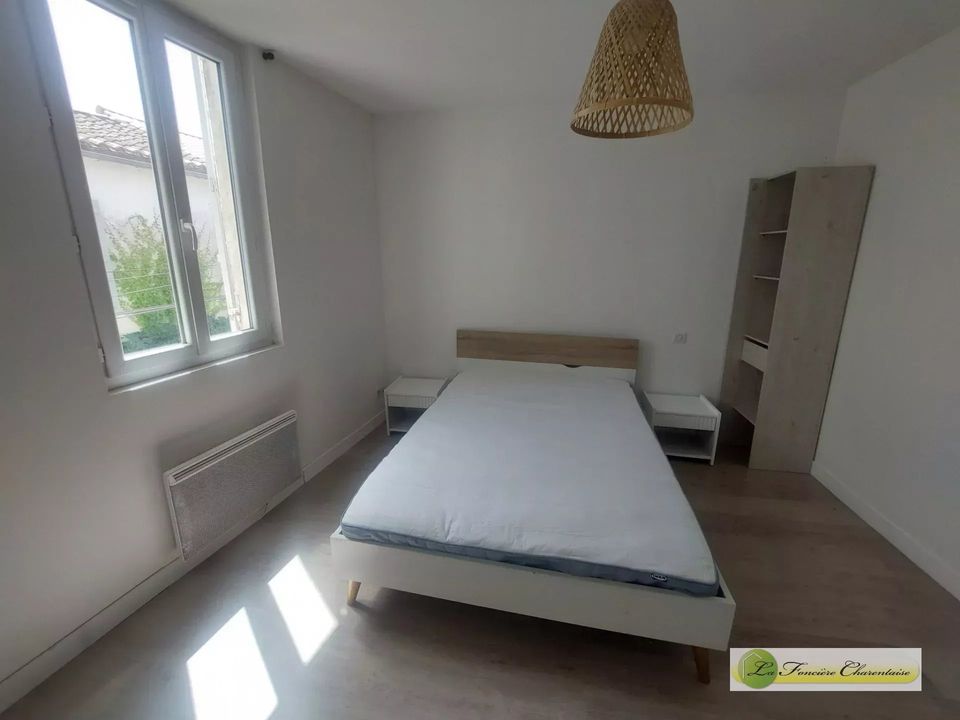 Byhus i Angouleme, Charente - foto 3