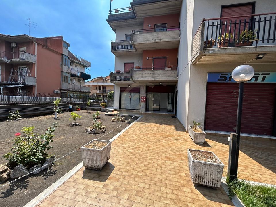 Erhvervsejendom i Gravina di Catania, Catania - foto 2