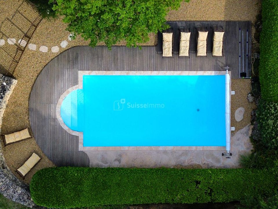 Villa - Caseneuve, Vaucluse - photo 3