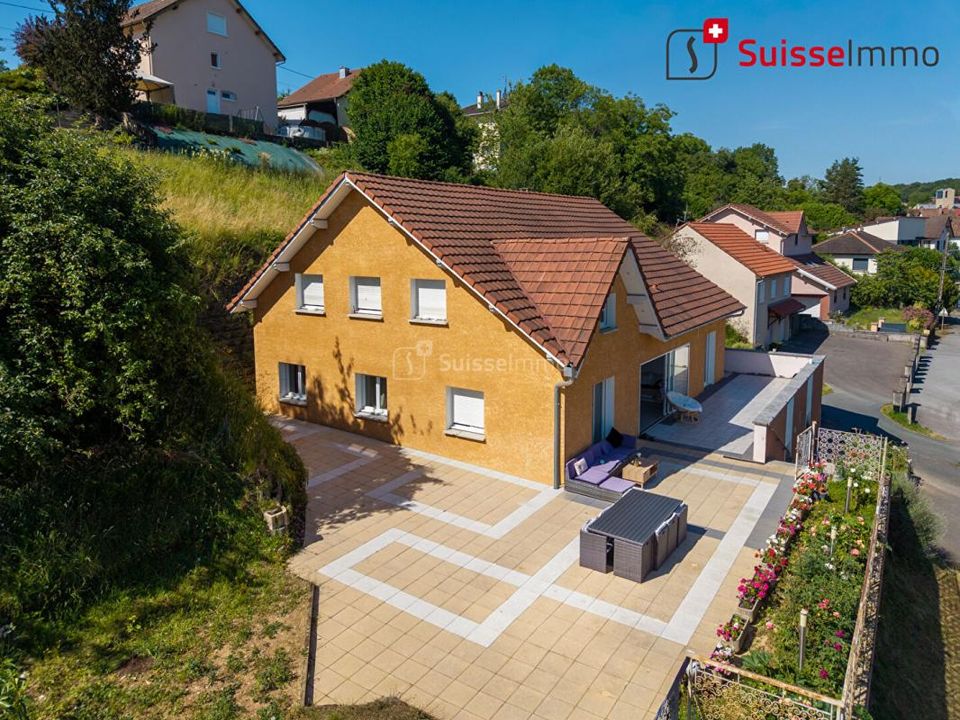 Villa a Montbeliard, Doubs - foto 1