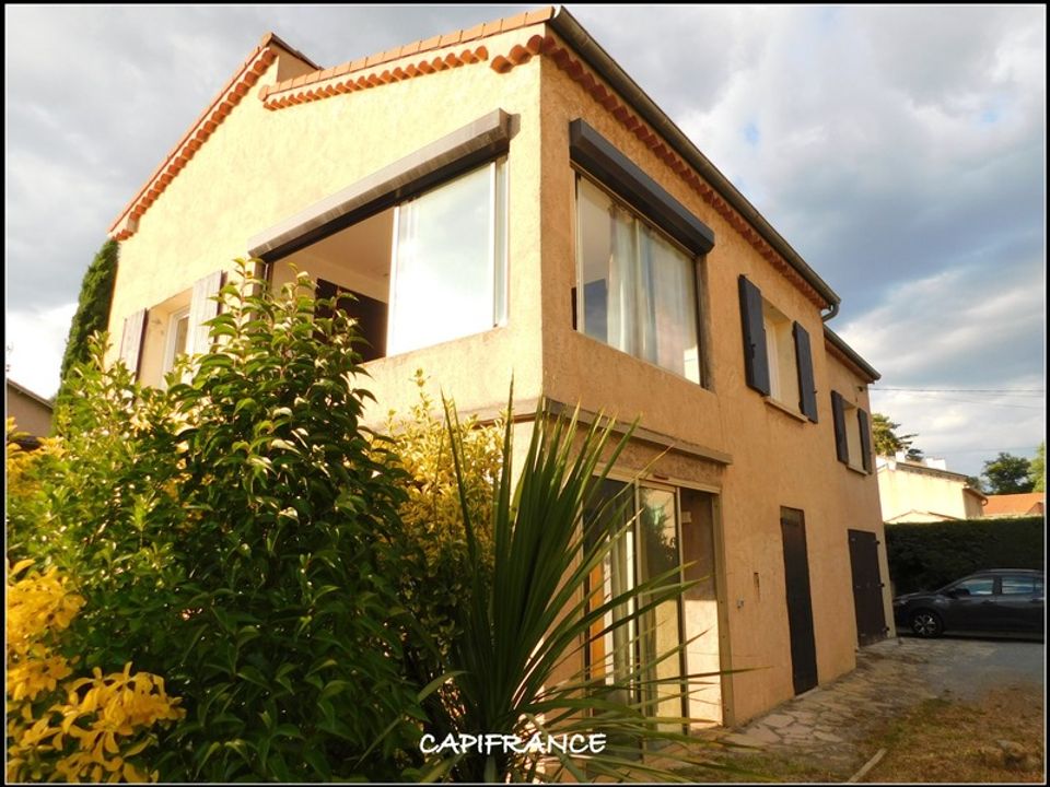 Villa a Digne-les-Bains, Alpes-de-Haute-Provence - foto 1