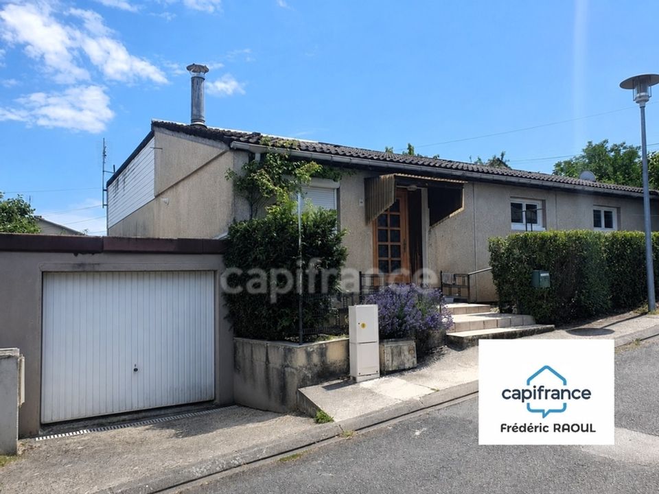 Villa i Is-sur-Tille, Cote-d'Or - bilde 1