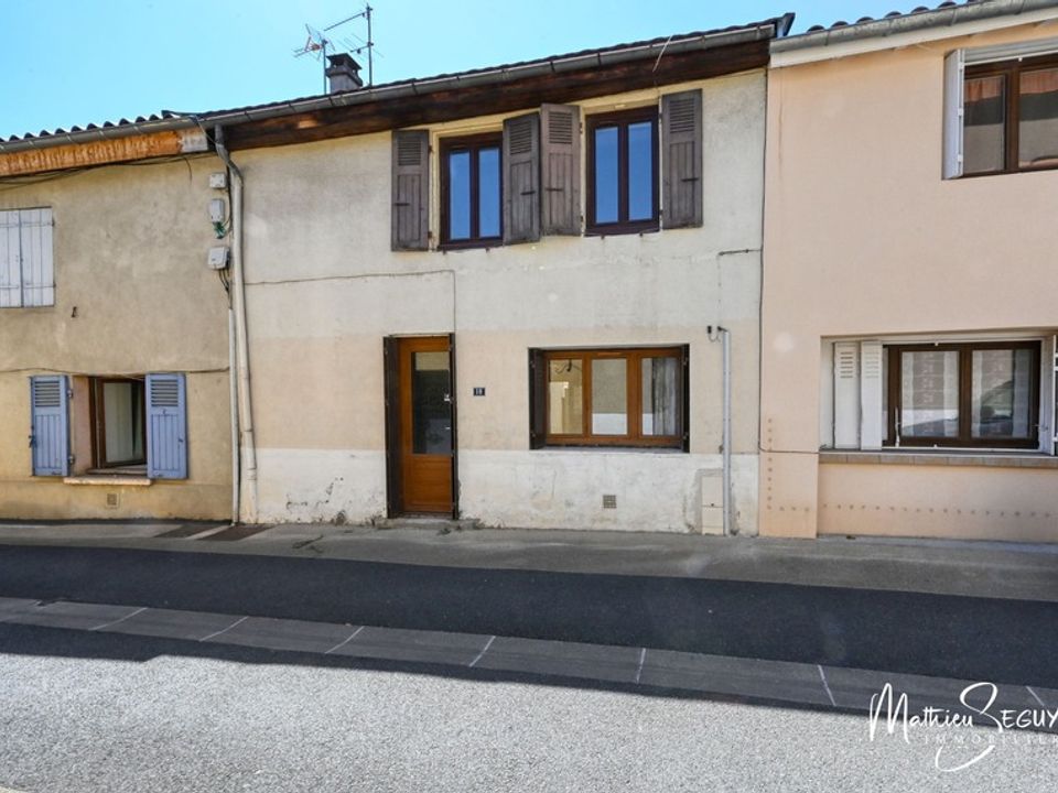Villa en Saint-Genis-Laval, Rhone - foto 2