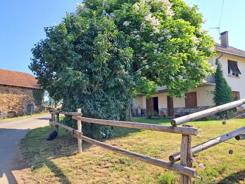 Villa - Saint-Constant, Cantal - photo 2