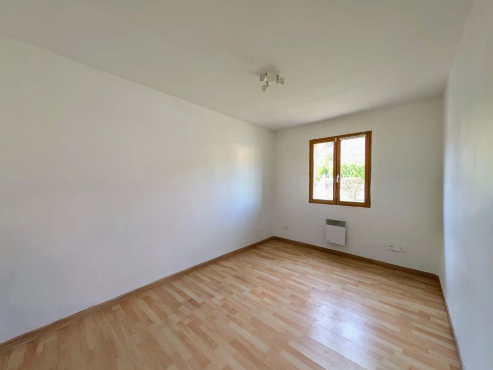Villa in La Ferté-sous-Jouarre, Seine-et-Marne - foto 5