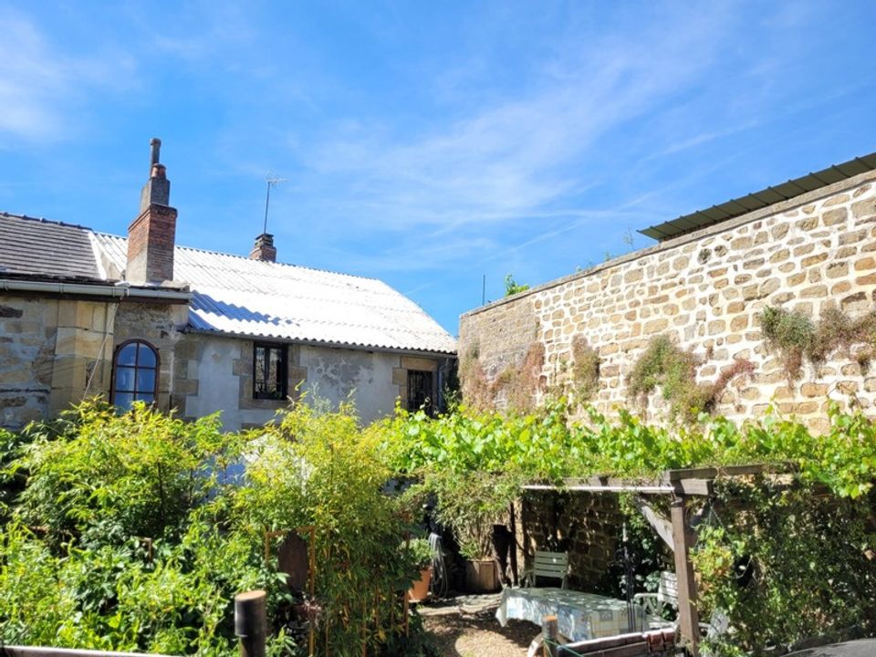 Landsbyhus i Buxières-les-Mines, Allier - bilde 2