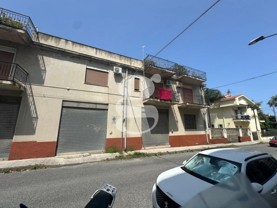 Erhvervsejendom i Pace del Mela, Messina - foto 2