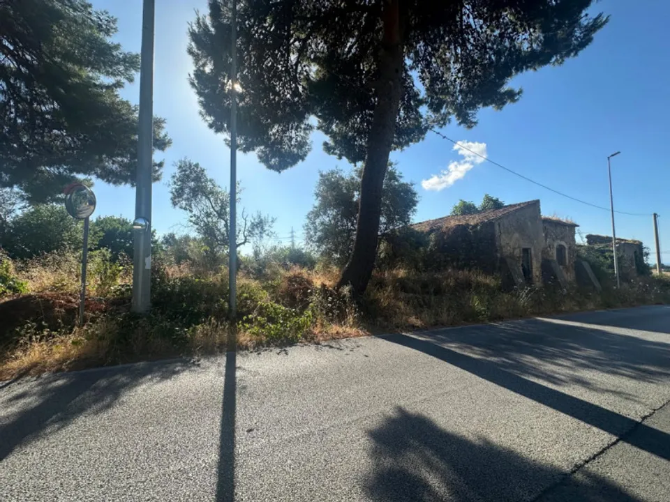Helårsgrund i San Filippo del Mela, Messina - foto 1