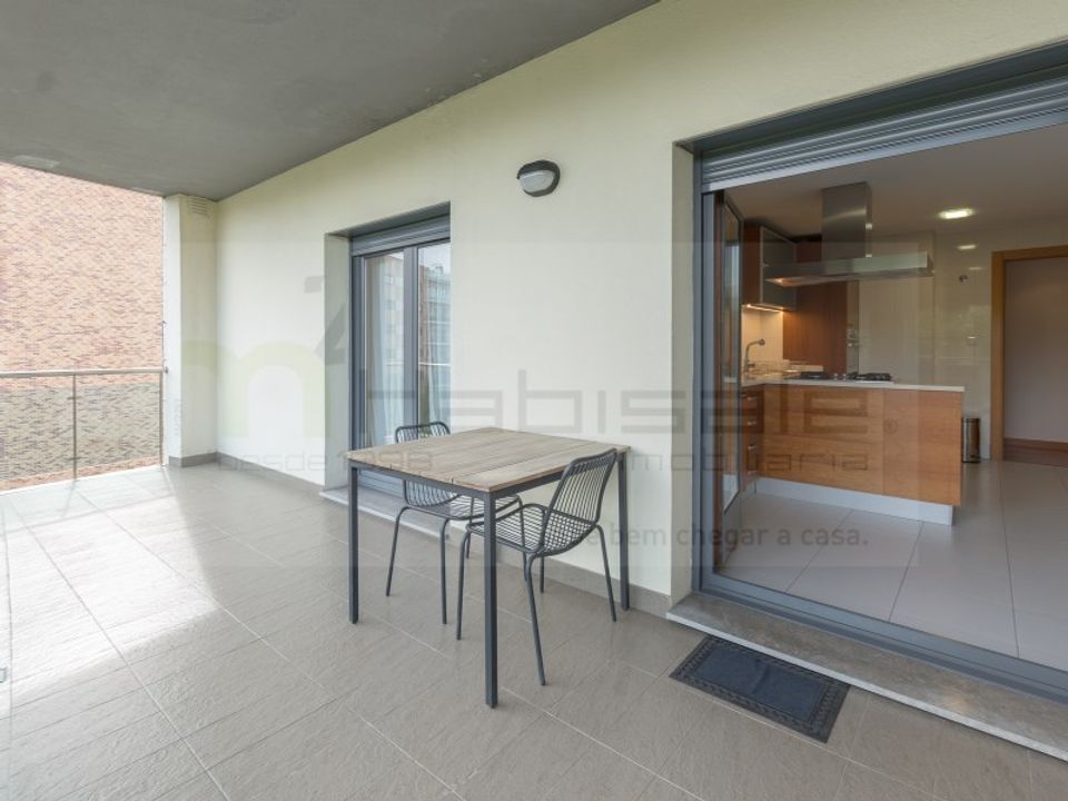 Apartment in Odivelas, Lisbon - photo 3