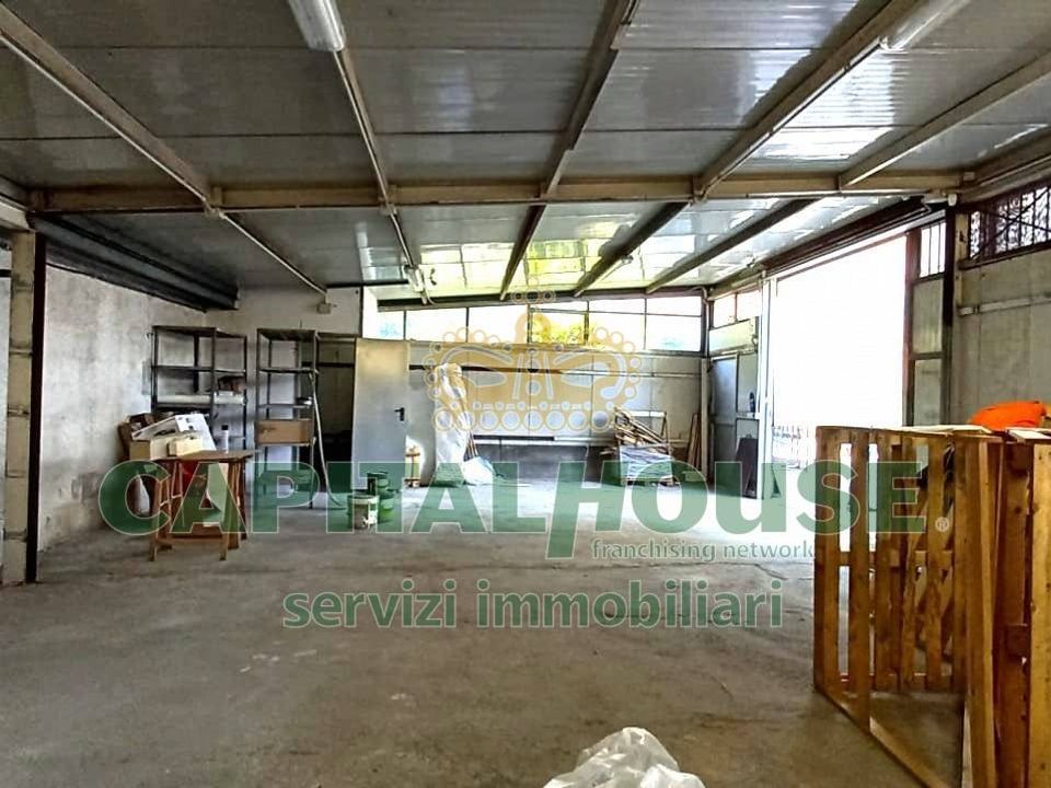 Erhvervsejendom i San Prisco, Caserta - foto 2